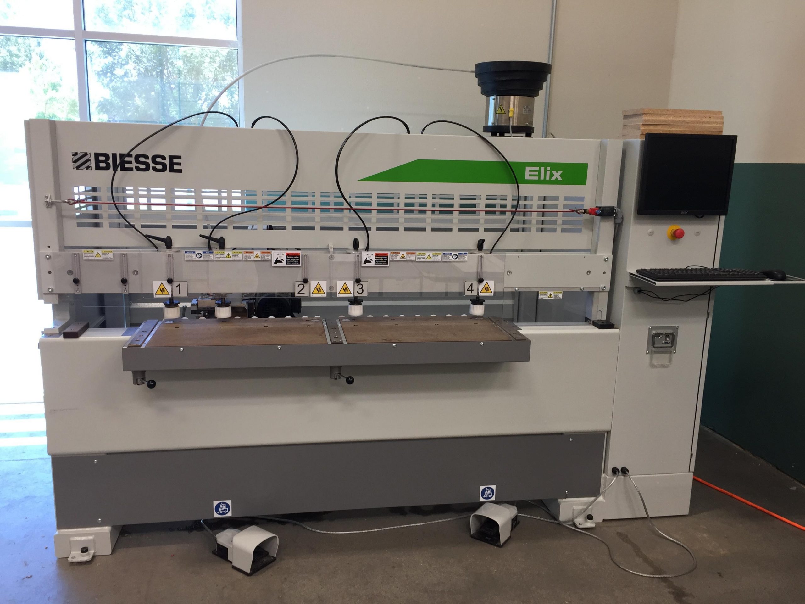 Elix machine de perçage et d'insertion de goujon - K3 - 2017 ...